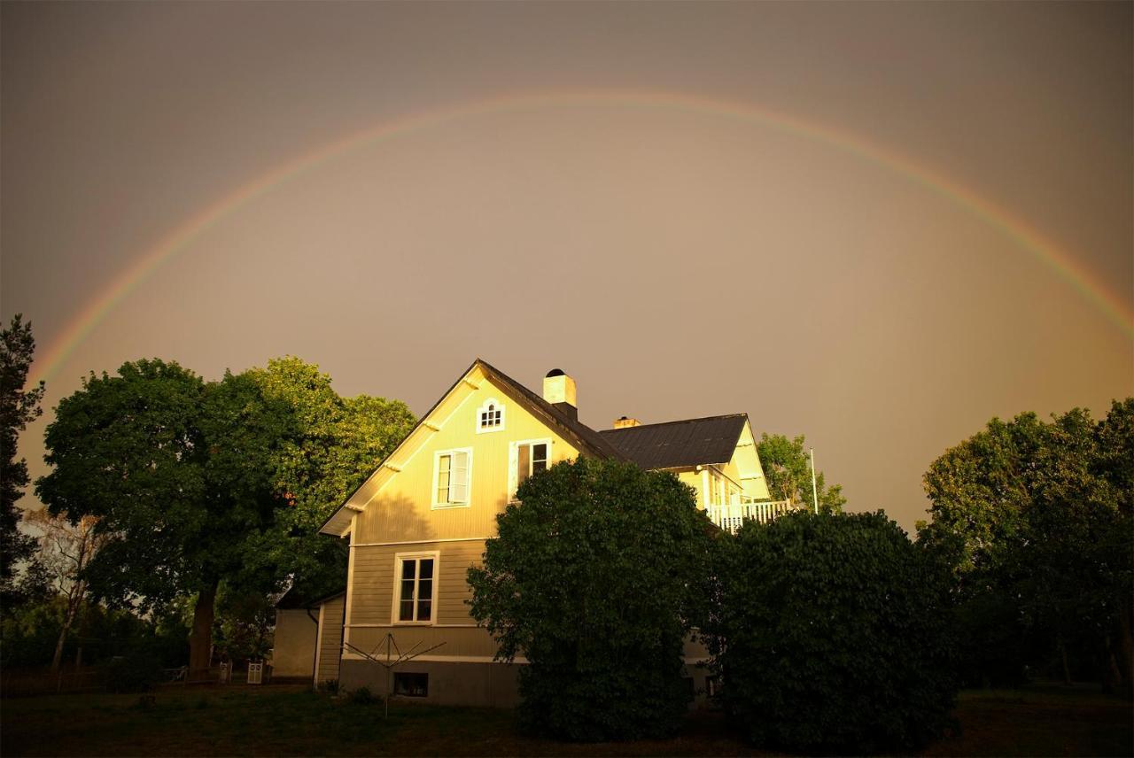 Three Pheasants Boutique Bed And Breakfast Ekeby  Exterior photo
